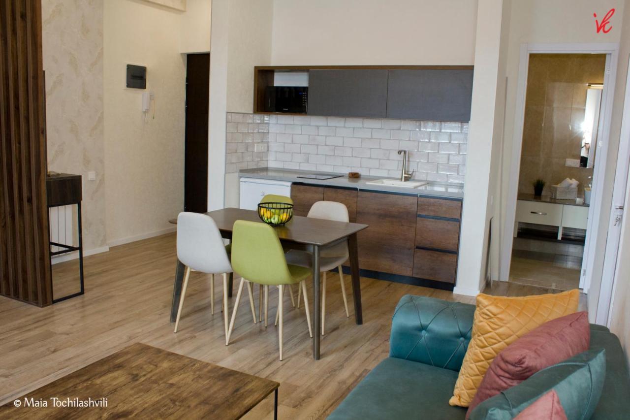 טביליסי Aura Sameba, Luxury Apartment מראה חיצוני תמונה